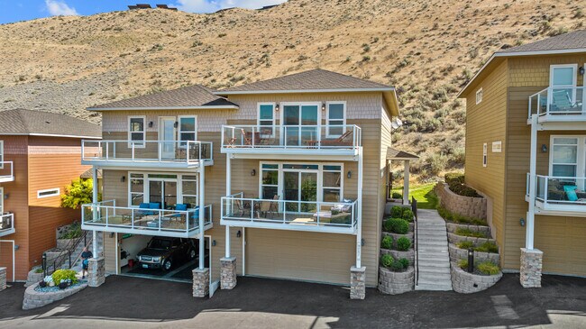 Building Photo - 9287 Riverview Way NW