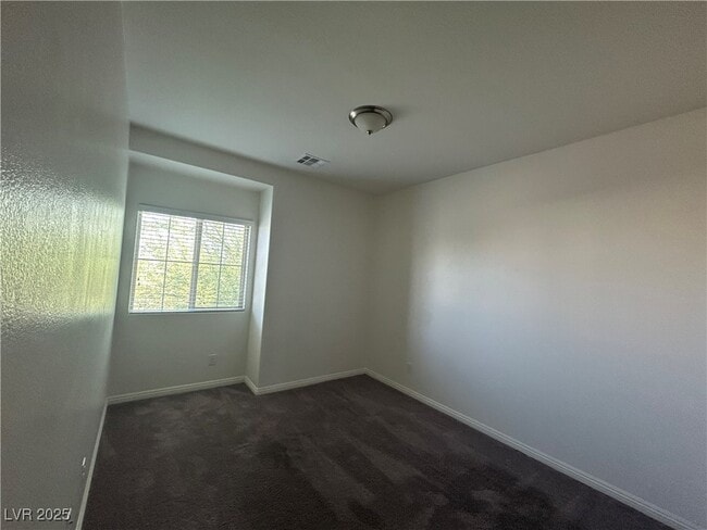 Building Photo - 1089 Jesse Harbor Ave