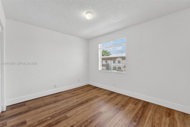 Building Photo - 16889 SW 1st Manor