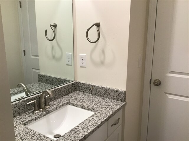 Building Photo - 2409 E Wild Horse Way