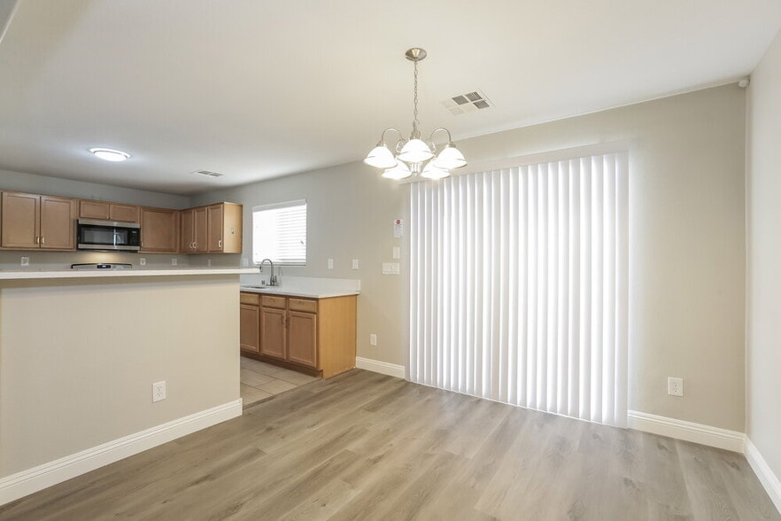 Building Photo - 9256 Wild Stampede Ave