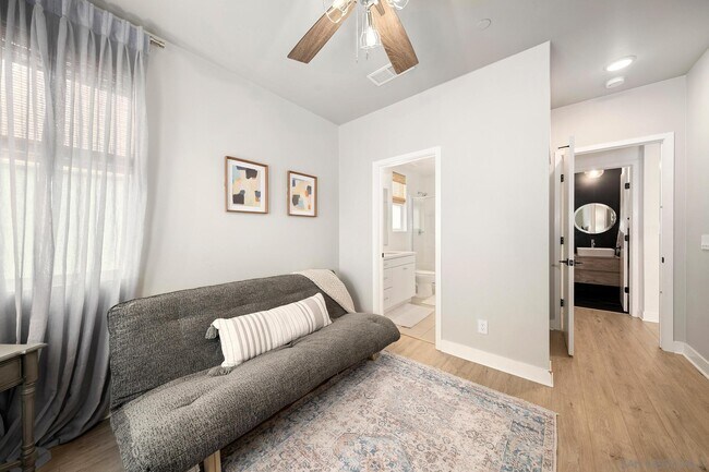 Building Photo - 8850 Weston Rd