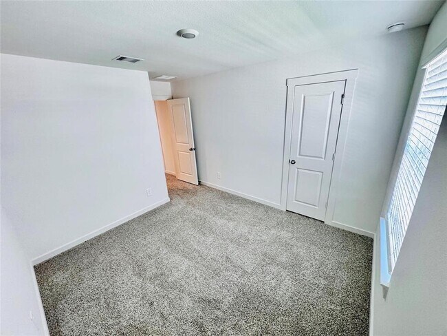 Building Photo - 30703 Castle Cove Dr