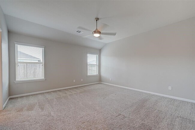 Building Photo - 2206 Mirror Ridge Ct