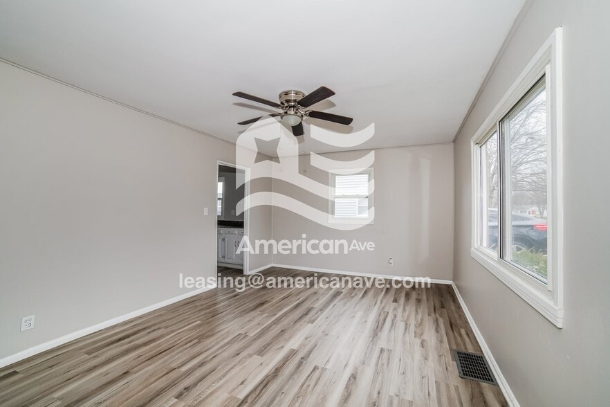 Building Photo - 4027 N Bryer Pl