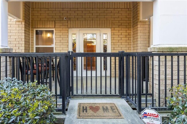 Building Photo - 870 Inman Vlg Pkwy NE