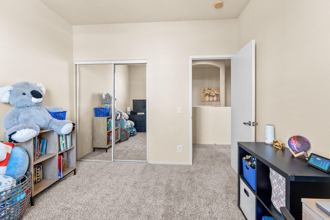 Building Photo - 81225 Avenida Garcia