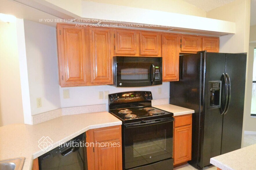Building Photo - 167 Heather Ln Dr