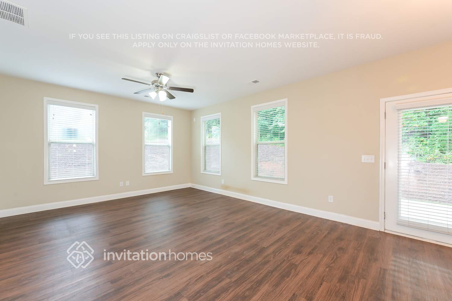 Building Photo - 378 White Trillium Dr