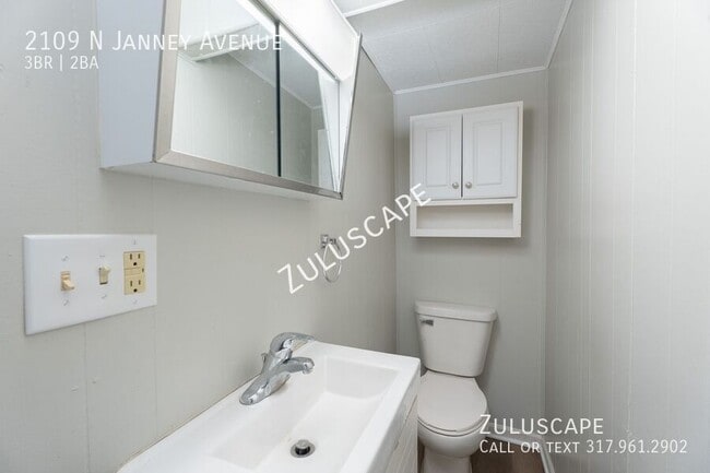 Building Photo - 2109 N Janney Ave