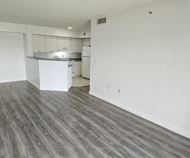Building Photo - 17602 NW 25th Ave