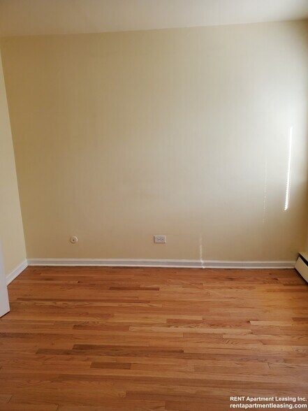 Building Photo - 8504 Waukegan Rd