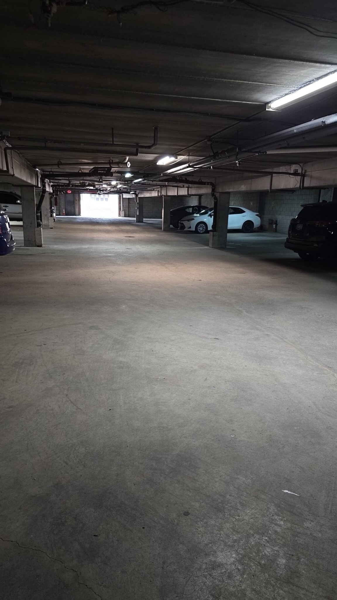 Underground Parking - 4521 S Ahmedi Ave