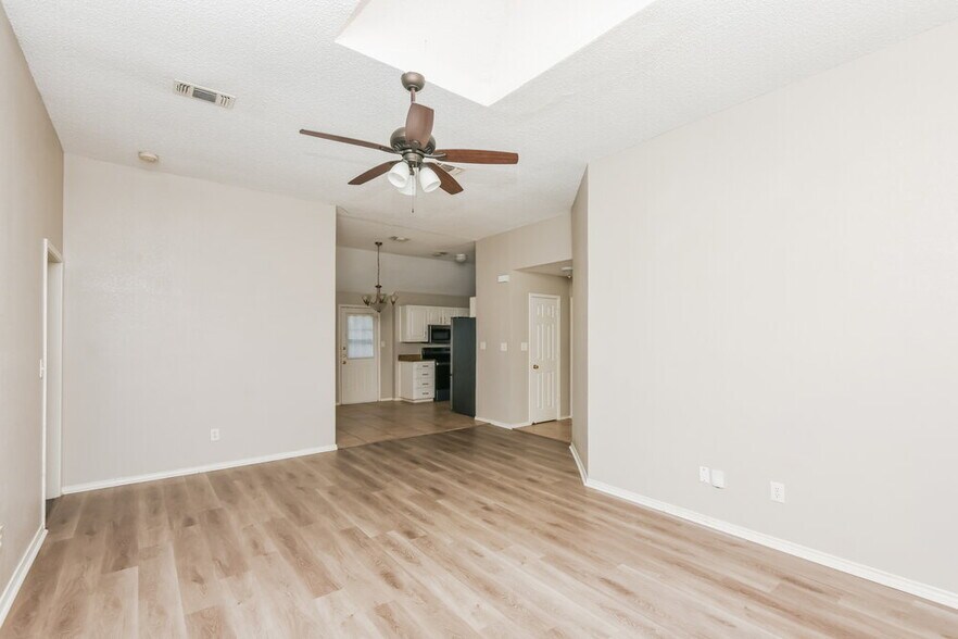 Building Photo - 1426 Ardmore Dr