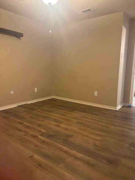 Building Photo - 1148 White Lake Ct