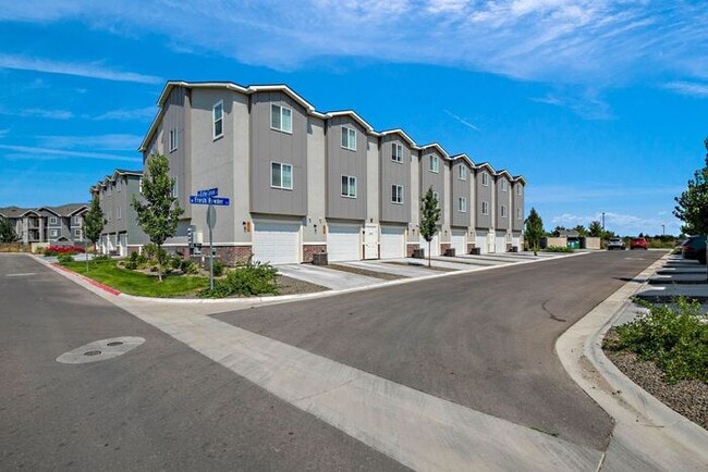 Building Photo - Gorgeous 3-Story 2021 Payton Model Townhom...
