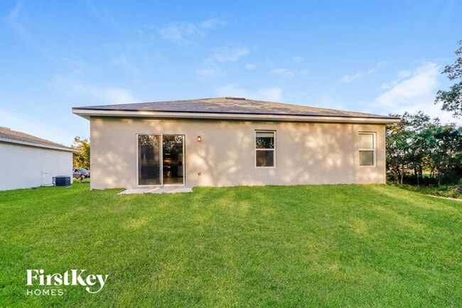 Building Photo - 353 Hibiscus Dr