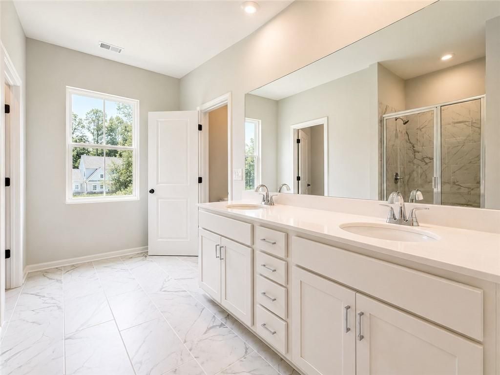Building Photo - 3290 Willow Glade Trl