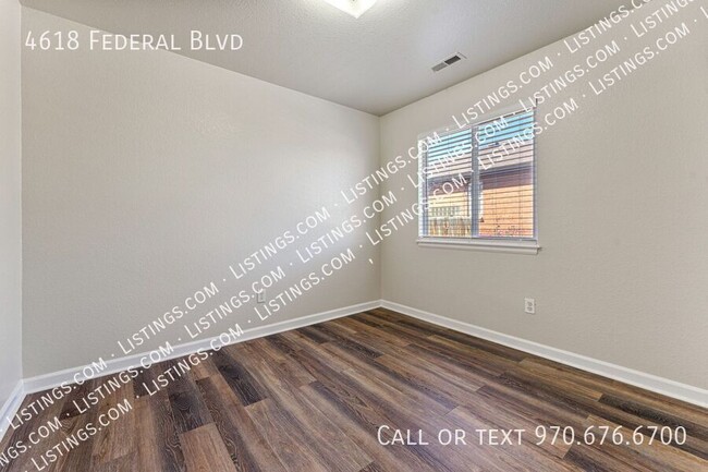 Building Photo - Charming Home in Sunnyside!