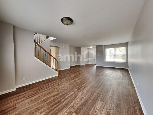 Building Photo - 2346 N Masters Ln