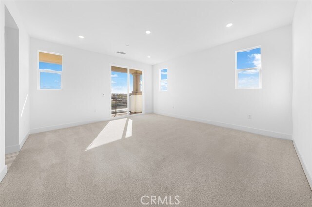 Building Photo - 117 Great Park Blvd