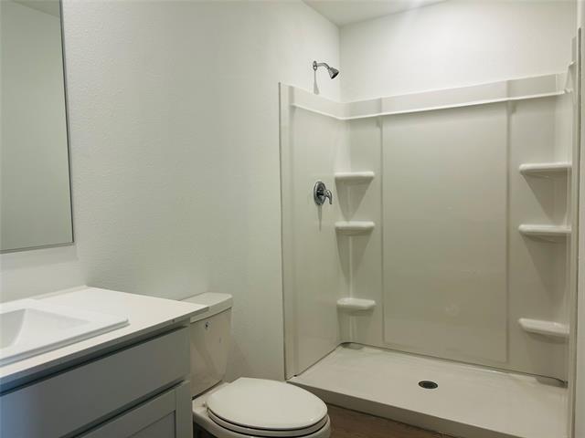 Building Photo - 717 Dressage Ln