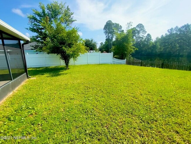 Building Photo - 7147 Newman Lake Ct
