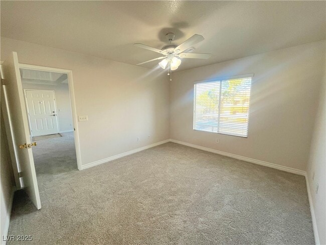 Building Photo - 8070 W Russell Rd