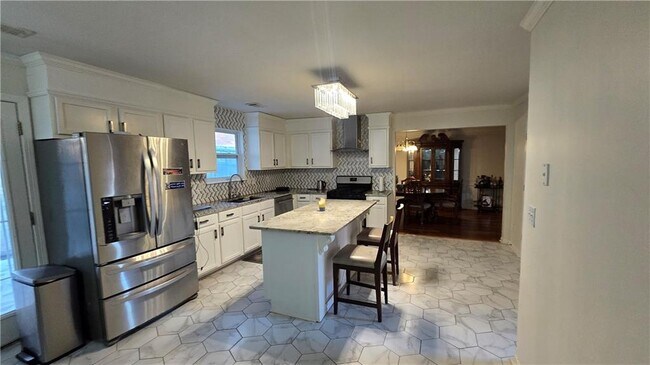Building Photo - 4038 Ash Tree St SW