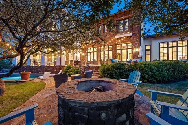 Building Photo - 12724 Blue Stem Trail