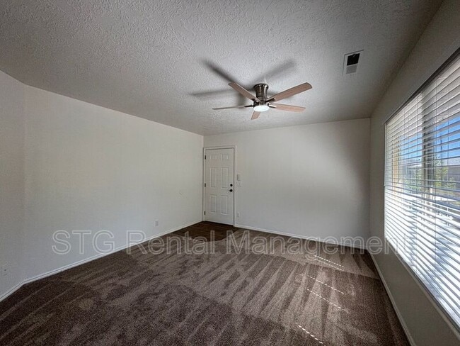 Building Photo - 425 E 1050 S