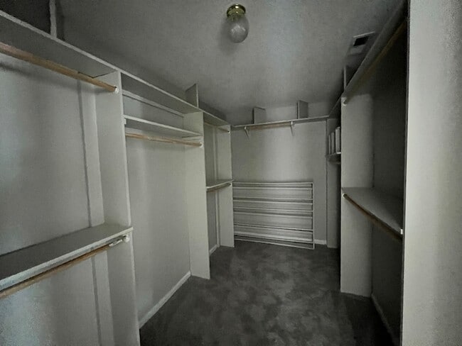 Building Photo - 448 Canoga Ct