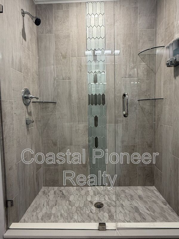Building Photo - 11815 Cypress Hill Cir