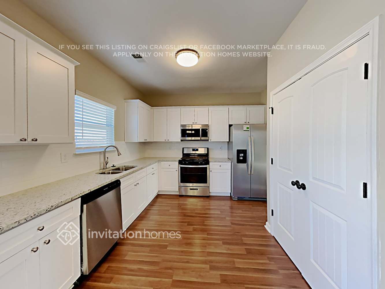 Building Photo - 100 Hamilton Pointe Dr