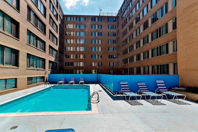 Building Photo - 2030 F St NW
