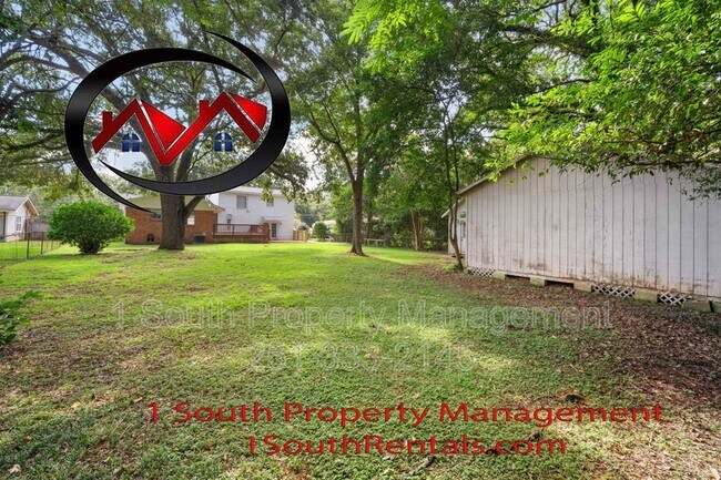 Building Photo - 470 Evergreen Rd