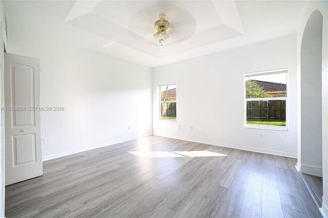 Building Photo - 10270 SW 225th Ln