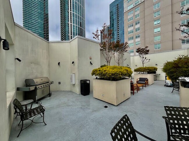 Building Photo - Perfect Blend of Elegance & Comfort at the...