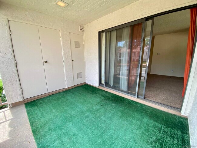 Building Photo - 13019 Wimberly Square
