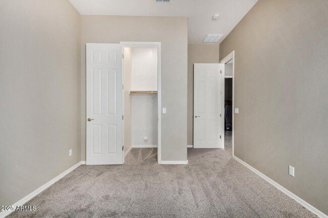 Building Photo - 15430 S 183rd Dr