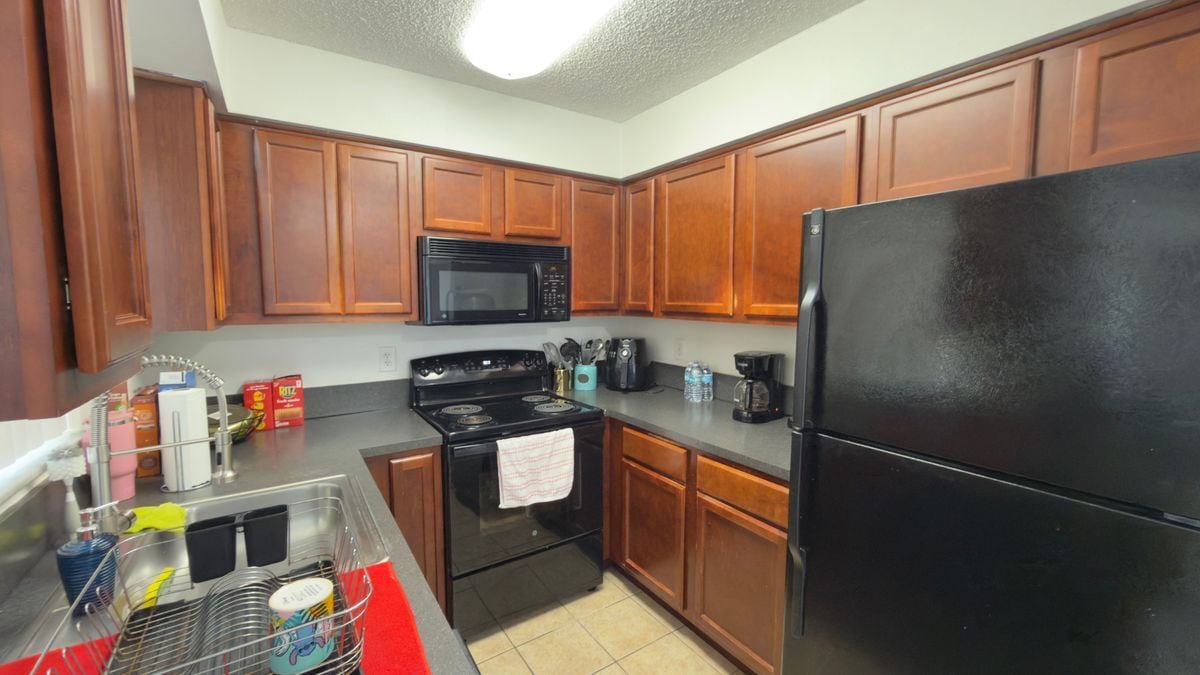 Building Photo - 7610 Westwood Dr