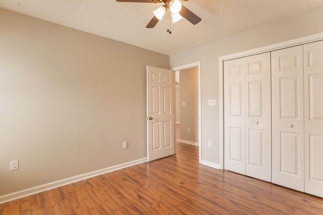 Building Photo - 112 Dusty Trail Ln