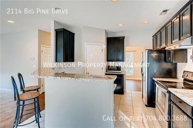 Building Photo - 2114 Big Pine Dr