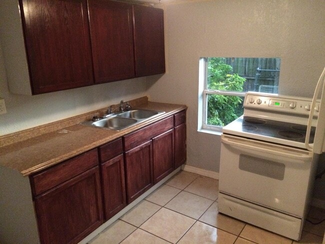 Building Photo - 4102 Pappy Kennedy St