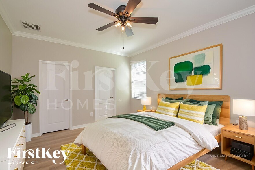 Building Photo - 11327 Sweetgrass Dr