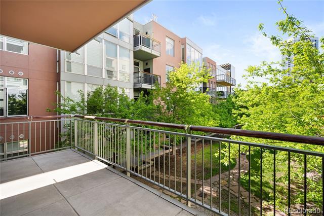 Building Photo - 1401 Delgany St