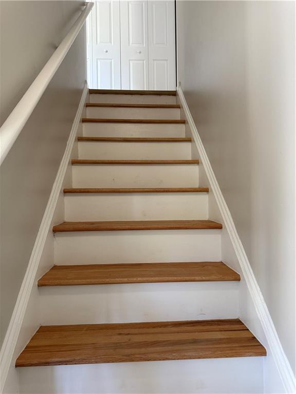 Building Photo - 979 Sugar Crossing Ln