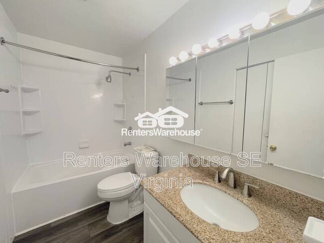 Building Photo - 5629 Banbury Ct