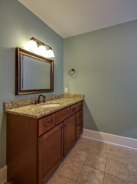 Building Photo - 5106 Indiana Ave