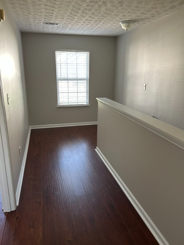 Building Photo - 2907 Greyhawk Ln